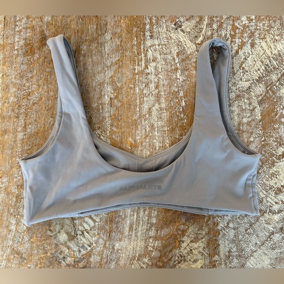 Alphalete Aura Sculpt bra - Picture 7 of 9